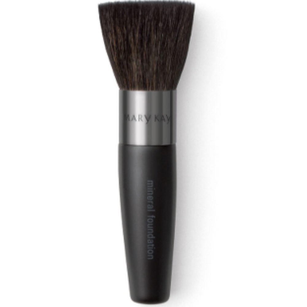 NWT Mary Kay®Mineral Foundation Brush-Never Opened